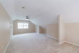 519 E Hillary Cir, Sugar Land, TX 77498 - Photo 27