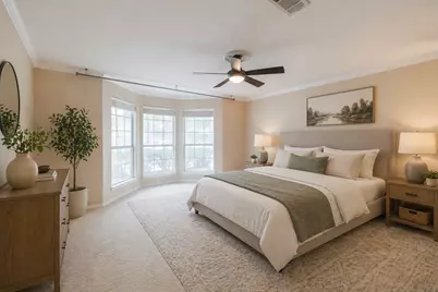 519 E Hillary Circle, Sugar Land, TX 77498 - Photo 5