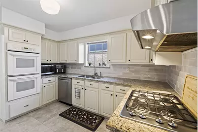 1910 Wagon Gap Trail, Houston, TX 77090 - Photo 5