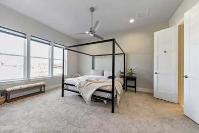 2412 Canal Street #J, Houston, TX 77003 - Photo 9
