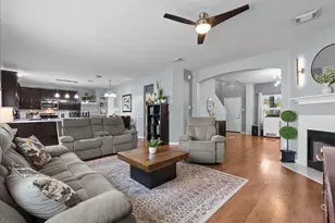 2111 Bataan Dr, League City, TX 77573 - Photo 3