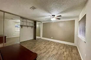 13703 Carsa Ln, Houston, TX 77014 - Photo 9