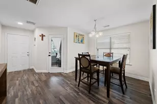 9346 Cold River Ct, Humble, TX 77396 - Photo 3