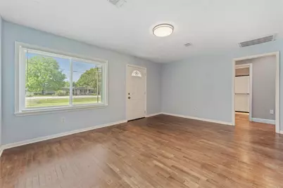 511 Jones Road, Highlands, TX 77562 - Photo 19