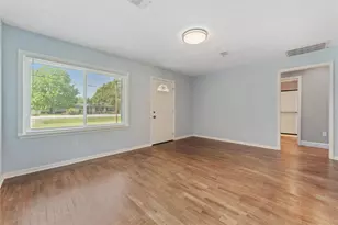511 Jones Rd, Highlands, TX 77562 - Photo 19