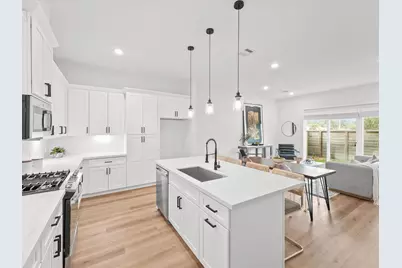 1019 Upside Wheatley Lane, Houston, TX 77091 - Photo 9