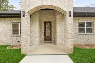 1920 Foxbriar Dr, Huntsville, TX 77340 - Photo 5