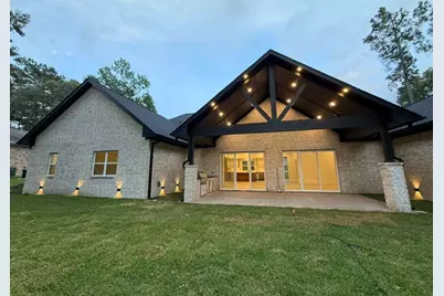 1920 Foxbriar Drive, Huntsville, TX 77340 - Photo 3