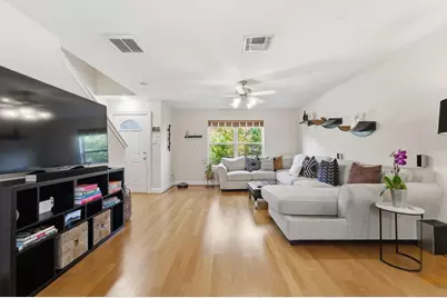 5951 South Loop E #42, Houston, TX 77033 - Photo 3