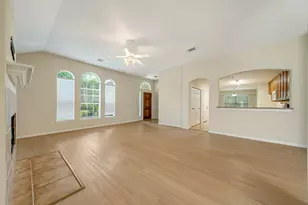12810 Lakeshore Dr, Montgomery, TX 77356 - Photo 5