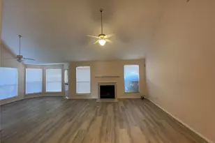 215 W New Meadows Dr, Sugar Land, TX 77479 - Photo 3