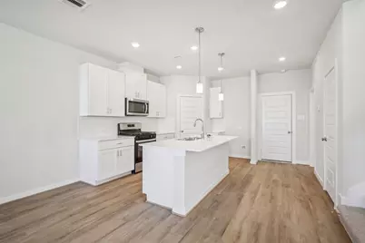 804 Palm Shore Drive, Kemah, TX 77565 - Photo 9