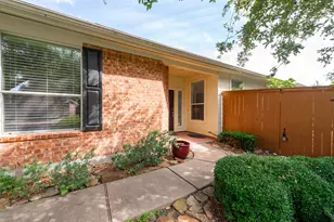 5331 Valley Bluff Ln, Katy, TX 77494 - Photo 3