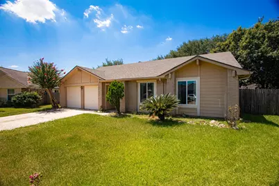 2411 Gunston Ct, Sugar Land, TX 77478 - Photo 1