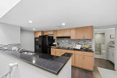 2310 Steel Street #13, Houston, TX 77098 - Photo 15