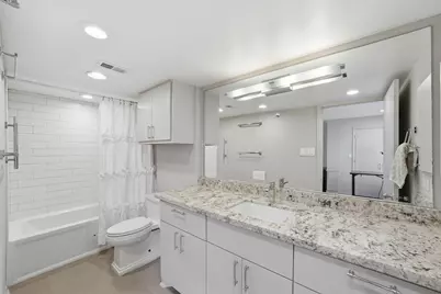 2310 Steel Street #13, Houston, TX 77098 - Photo 25