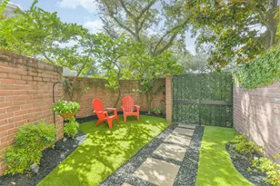 2310 Steel St, Houston, TX 77098 - Photo 27