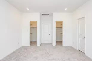 2135 Salinas Dr, Rosharon, TX 77583 - Photo 11