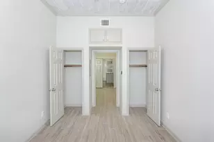 215 N Milby St, Houston, TX 77003 - Photo 3