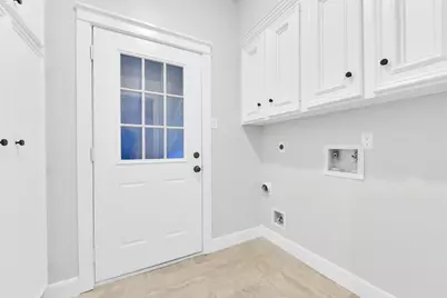 202 Victoria Way, Friendswood, TX 77546 - Photo 9