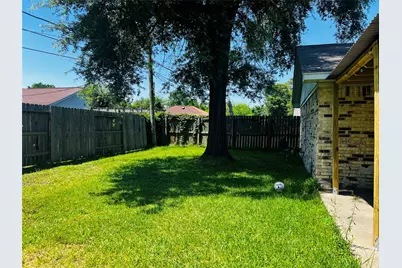 522 Wild Wind Lane, Houston, TX 77013 - Photo 19