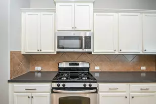 10618 Pine Meadows Blvd, Baytown, TX 77523 - Photo 11