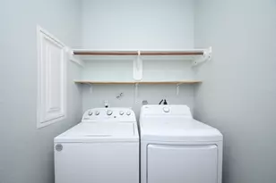 10618 Pine Meadows Blvd, Baytown, TX 77523 - Photo 23