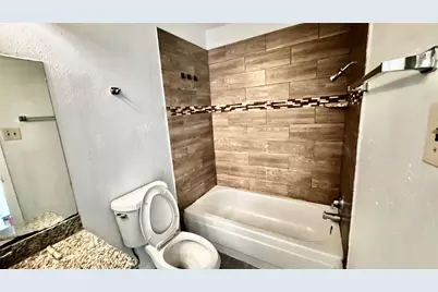 2511 Maple Tree Court, Stafford, TX 77477 - Photo 15