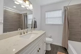 5415 Carew St, Houston, TX 77096 - Photo 13