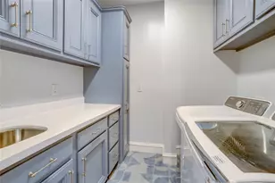3607 Drummond St, Houston, TX 77025 - Photo 33