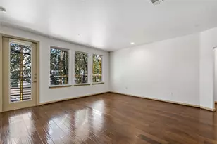 505 Jackson Hill St, Houston, TX 77007 - Photo 11