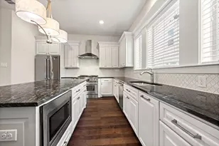 2656 Fountain Key Blvd, Houston, TX 77008 - Photo 7