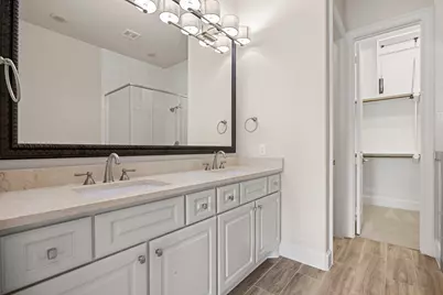 2656 Fountain Key Boulevard, Houston, TX 77008 - Photo 11