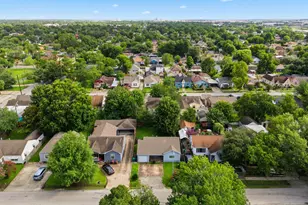 7717 Scanlock St, Houston, TX 77012 - Photo 31