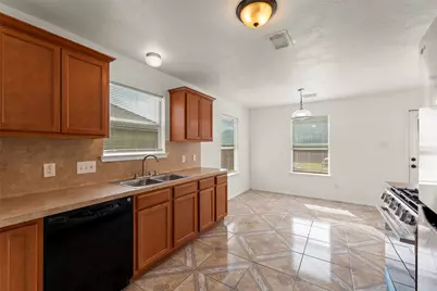 1931 Blossom Breeze Lane, Rosenberg, TX 77469 - Photo 9