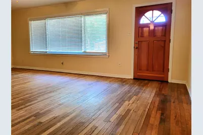 304 Helen Street, Cleveland, TX 77328 - Photo 3