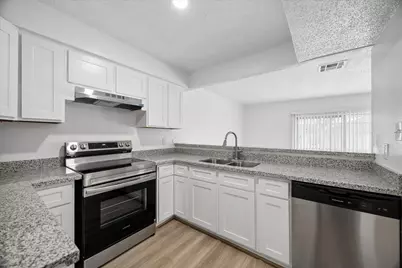 12522 Newbrook Drive, Houston, TX 77072 - Photo 7