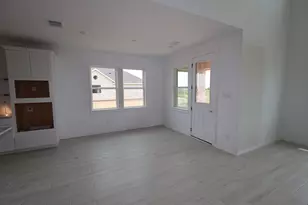 217 Dunovant Dr, Sealy, TX 77474 - Photo 5
