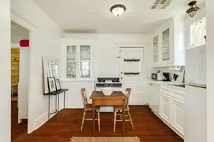 1512 38th St, Galveston, TX 77550 - Photo 7