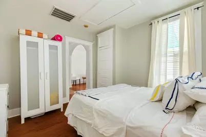 1512 38th Street, Galveston, TX 77550 - Photo 9