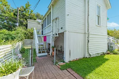 1512 38th Street, Galveston, TX 77550 - Photo 15