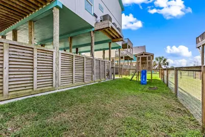 1157 Alex Drive, Gilchrist, TX 77617 - Photo 45
