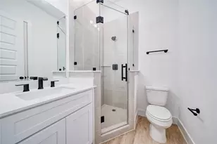 5324 Rue St, Houston, TX 77033 - Photo 9