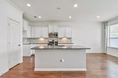 4511 Apple Point Lane, Rosharon, TX 77583 - Photo 9