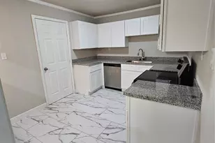 120 Antionette Ln, Crosby, TX 77532 - Photo 3