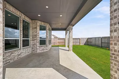 12246 Valencia Boulevard, Mont Belvieu, TX 77523 - Photo 23