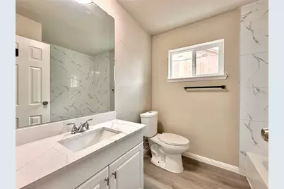 7730 Chaseview Drive, Houston, TX 77489 - Photo 23