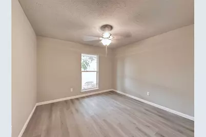 7730 Chaseview Drive, Houston, TX 77489 - Photo 21