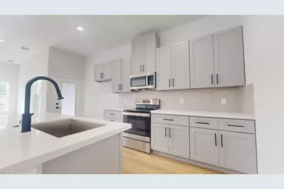 12224 Kirkgard, Houston, TX 77045 - Photo 9