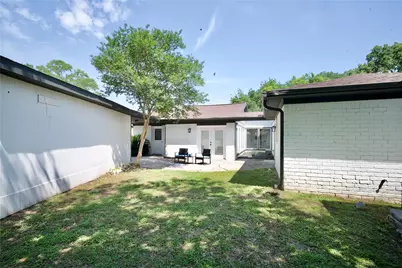 13529 Woodchester Drive, Sugar Land, TX 77498 - Photo 35